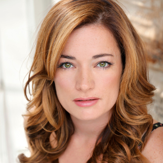 Laura Michelle Kelly