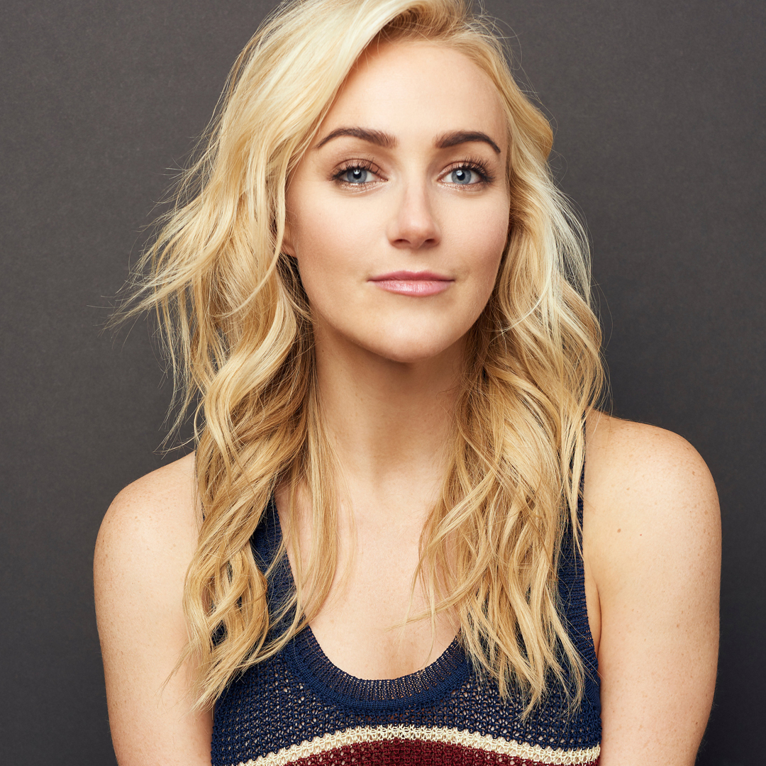 Betsy Wolfe