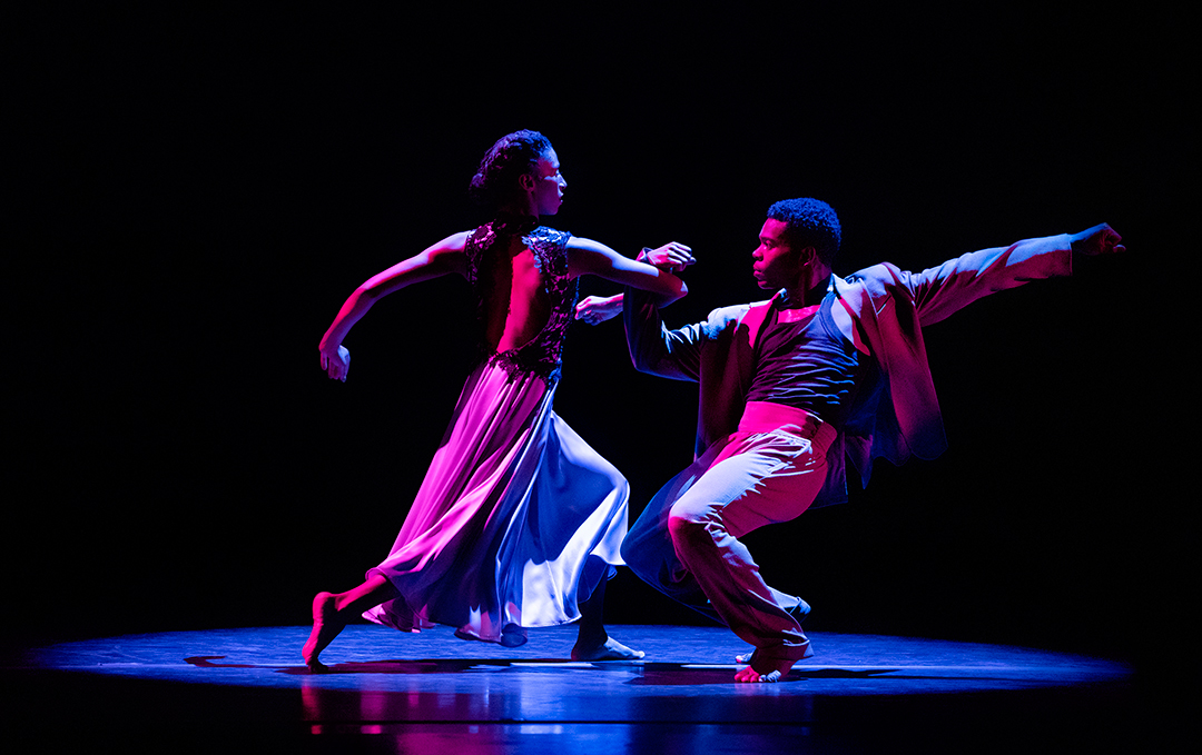 Jacqueline Green and Solomon Dumas in Ronald K. Brown's The Call. Photo by Paul Kolnik