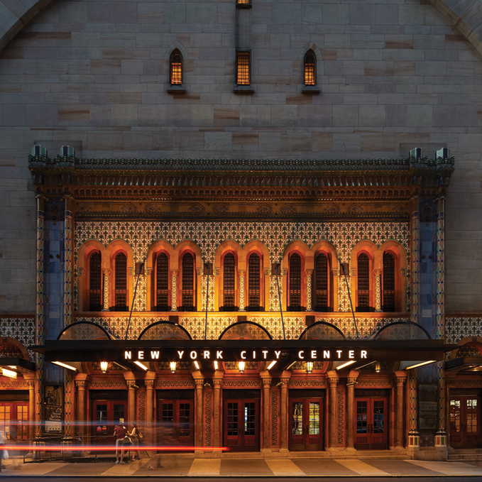 1_outside venue VICTORIA HELY-HUTCHINSON.jpg Photo by Victoria Hely-Hutchinson